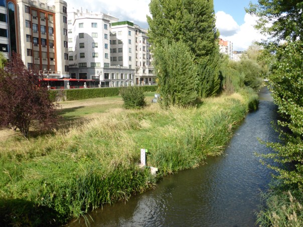 The Rio Alanzon - obviously the scene of high water - note the centuries old walls on either side.