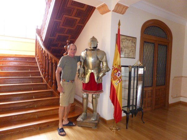 Our hotel is an old rural manor - are historical family pictures and memorabilia everywhere; both military and from the bull fighting ring. 