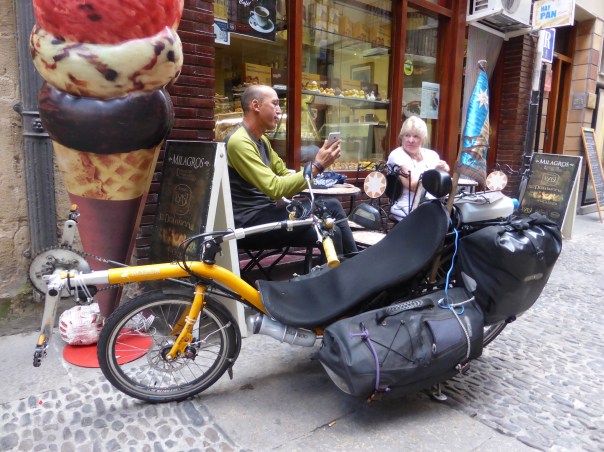 Amazing the people you meet , here is Zoltan from Hungary. He is on the last leg of his 15 month around the world bicycle tour. He did the Camino 10 years ago - it changed his life. Still owns his pizza shop but lives a very simple and basic life and is very happy to have shed most of life's trappings. Amazing bike - latest in efficiency, he even has a solar powered cell phone!