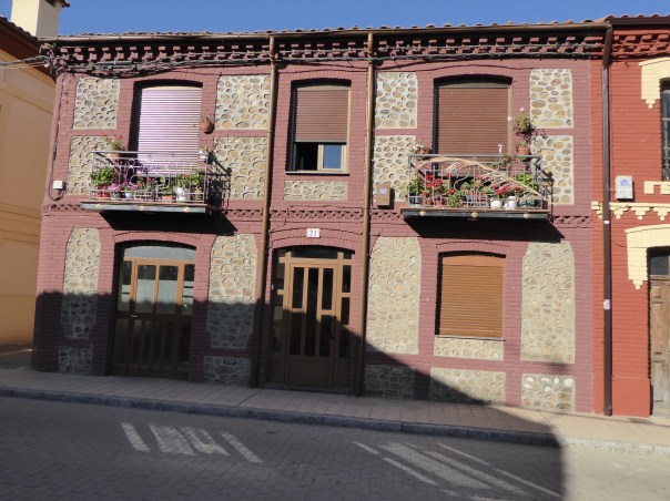 If you look closely you can see the detail of the rock work in this home. Took a lot of loving craftsmanship!